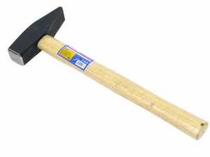 616800